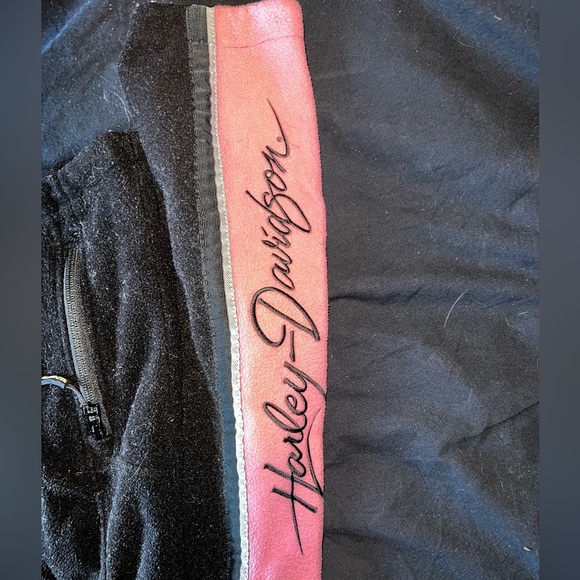 Pink and Black Harley Davidson Fleece Motor Cycle Jacket - Picture 3 of 4